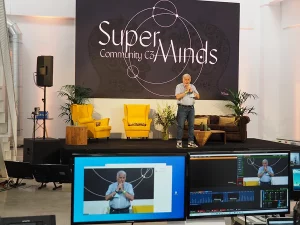 Lanzamiento Superminds